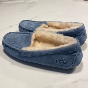 UGG slipper